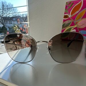 Longchamp - Stylish Silver Sunglasses